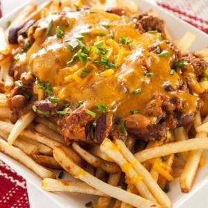 Cheesy chicken loaded fries