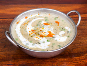 Methi Malai Mattar