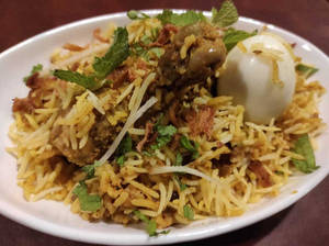 Chicken Dum Biryani Full