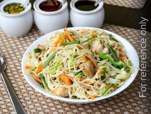Chicken Hakka Noodles