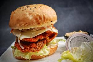 Crispy Fried Chicken Burger