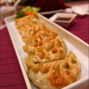 Chicken Fried Momos (6 Pcs)