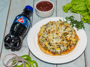 5 Tom Onion and Caps Corn Mushroom and Jalapeno Pizza + (250 ml Pet Bottle)"