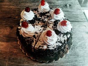 Black Forest Pastry (1 Pc)