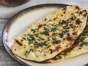 Cheese Garlic Naan 