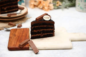 Kitkat Mousse Pastry