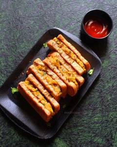 Aloo Masala Sandwich 
