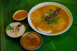 Sambar Dipped Idly (4)