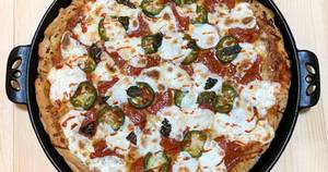Jalapeno And Onion Pizza