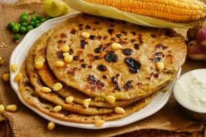 Corn Pyaaz Parantha 