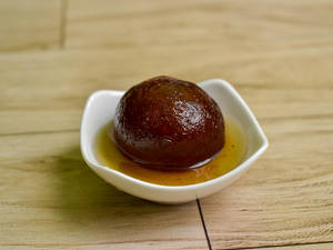 Gulab Jamun 2pies
