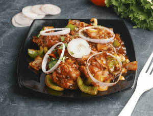 Chilly Chicken [8pcs]