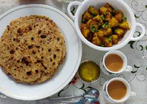 Aloo Jeera With 4 Plain Paratha