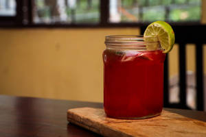Strawberry Lemonade  (j)