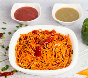 Schezwan Chicken Noodles