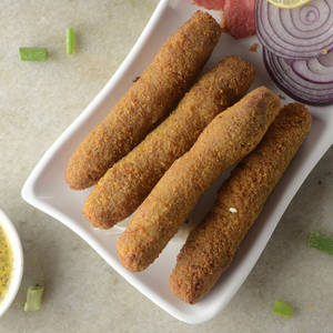 Dhiren R Fish Finger With Salad And Kasundi