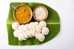 Idli Sambar With Coconut Chatni