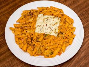 Nachos Mixed Sauce Pasta