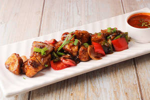 Noodles With Paneer Chilli