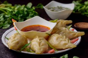 Chicken Steamed Momo with Soup