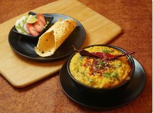 Dal Khichdi With Tadka
