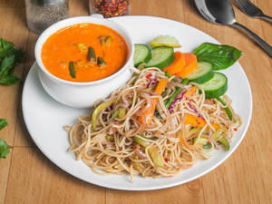 Red Thai Curry + Thai Noodles Veg