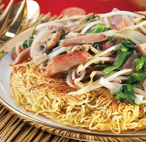 Roast Pork Or Mixed Cantonese Noodles (Noodles N Gravy Packed Seperately)