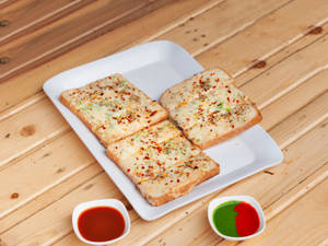 Cheese chilli toast