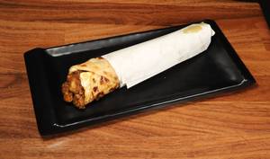 Egg Chicken Bhuna Roll