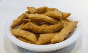 NAMAK PARA 420 GM