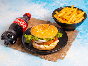 Yummy Burger  + Fries + Coke (300 ml) (300 ml) + Salad