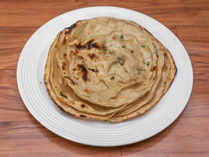 Butter Lachhedar Paratha
