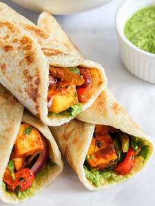Chilli Paneer Kathi Roll 