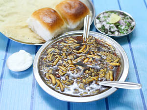 Misal Pav