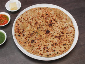 Aloo Pyaz Paratha