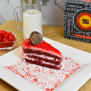 Red Velvet Pastry