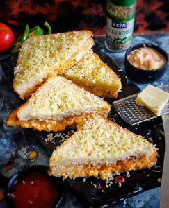 Cheesy Cheese Sandwich