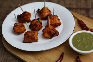 Chicken Tikka (8 Pcs)