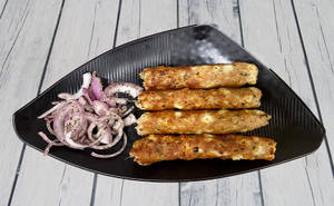 Peshawri Chicken Seekh Kebab (4 Pcs)