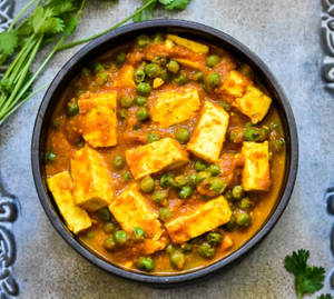 Matar Paneer