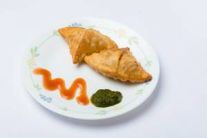 CHEESE SAMOSA