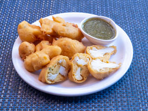 Gobi Pakora (250 Grams)