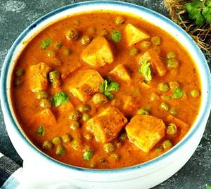 Matar Paneer