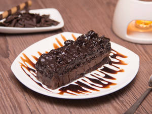 Rockey Road Pastry (250 gms)