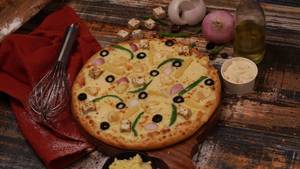 9" Inch (medium 6 Pieces)     House Of Veg Pizza (spicy