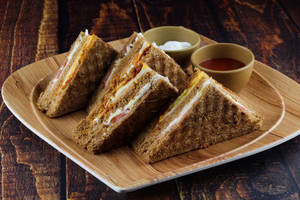 Grilled Chicken Black Pepper & Mayo Sandwich