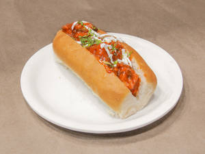 Paneer Chilly Hot Dog
