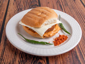 Chatpata Vada Pav 