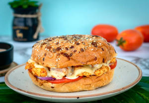 [Veg] Multigrain Stuffed Paneer Burger