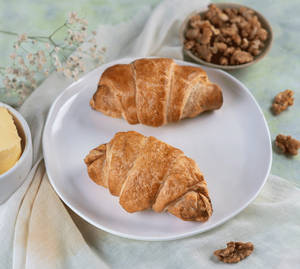 Walnut Croissant